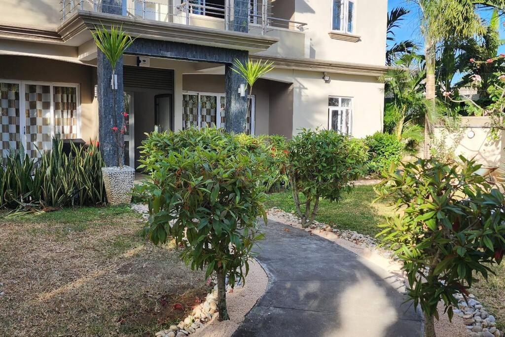 Number 9, 2Nd Floor,Pebble Bay Appartments Grand Bay Exteriér fotografie
